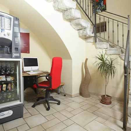Hotel Maccotta 2*